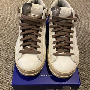 P448 - John Mid Top Sneakers